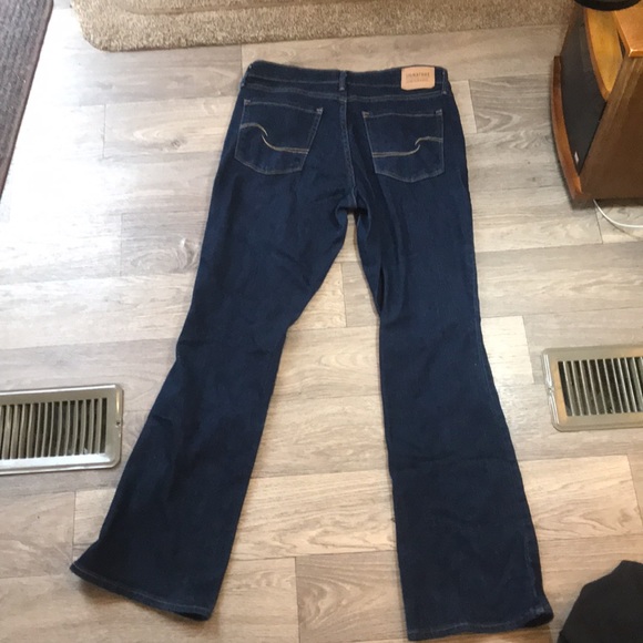 Levi’s mid rise boot cut jeans - Picture 3 of 6